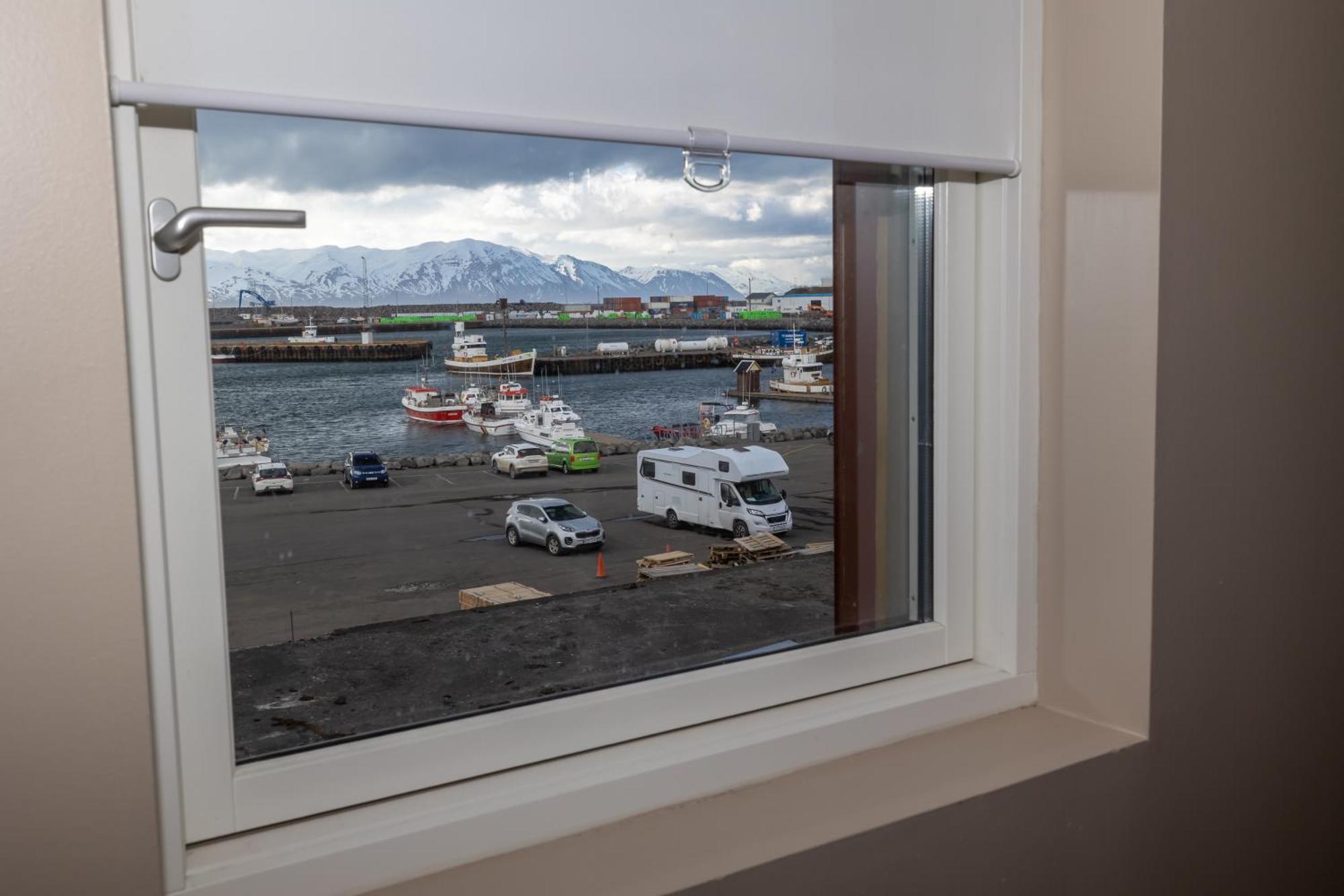 Bjarnabuth Apartment ฮูซาวิก ภายนอก รูปภาพ